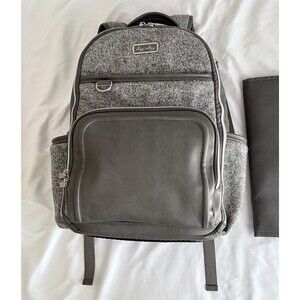 Itzy Ritzy Boss Plus Backpack Light Gray Diaper Bag Baby Travel Carry On